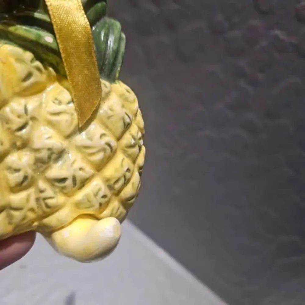 Unbranded ceramic pineapple